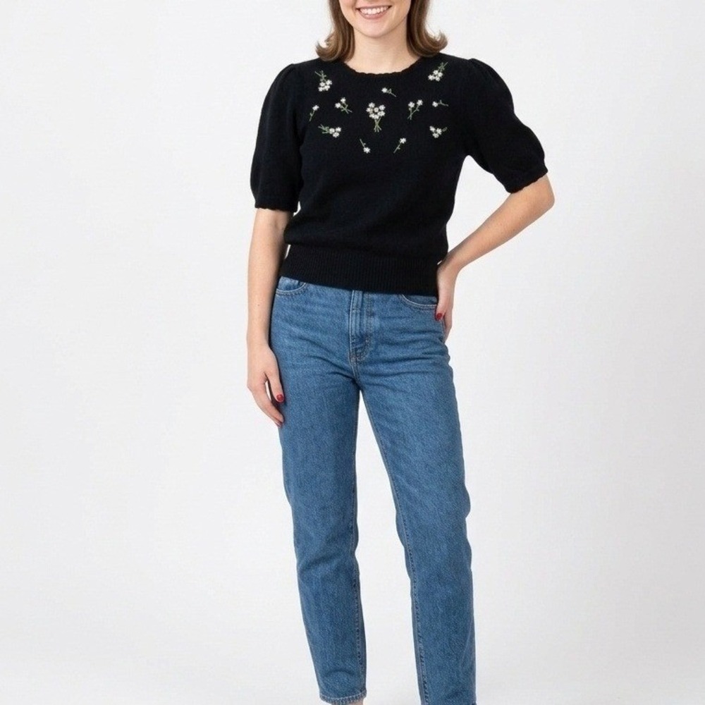 Susan Bristol VTG wool Angora Embroidered Short Sleeve Sweater M Dark Floral EUC